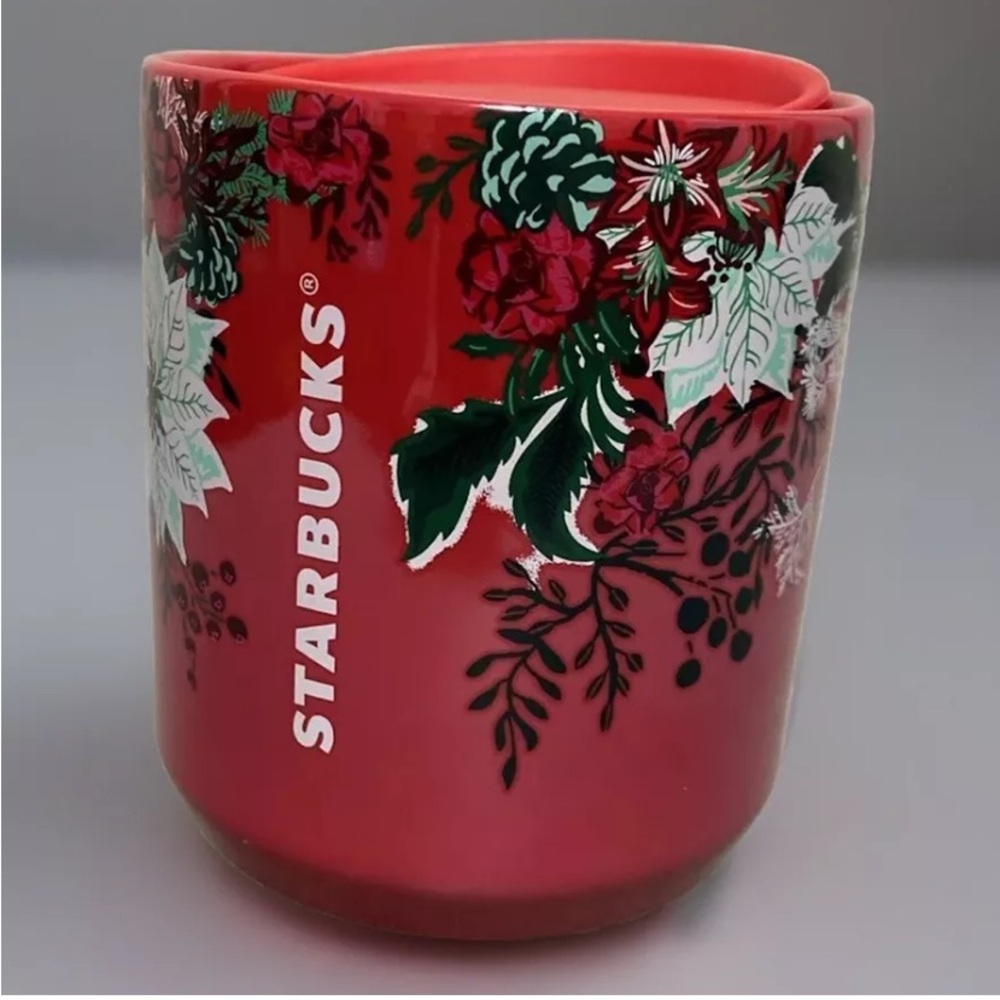 NWOT Starbucks Christmas Holiday 2022 Red Ceramic Tumbler 8 fl. oz Poinsettia